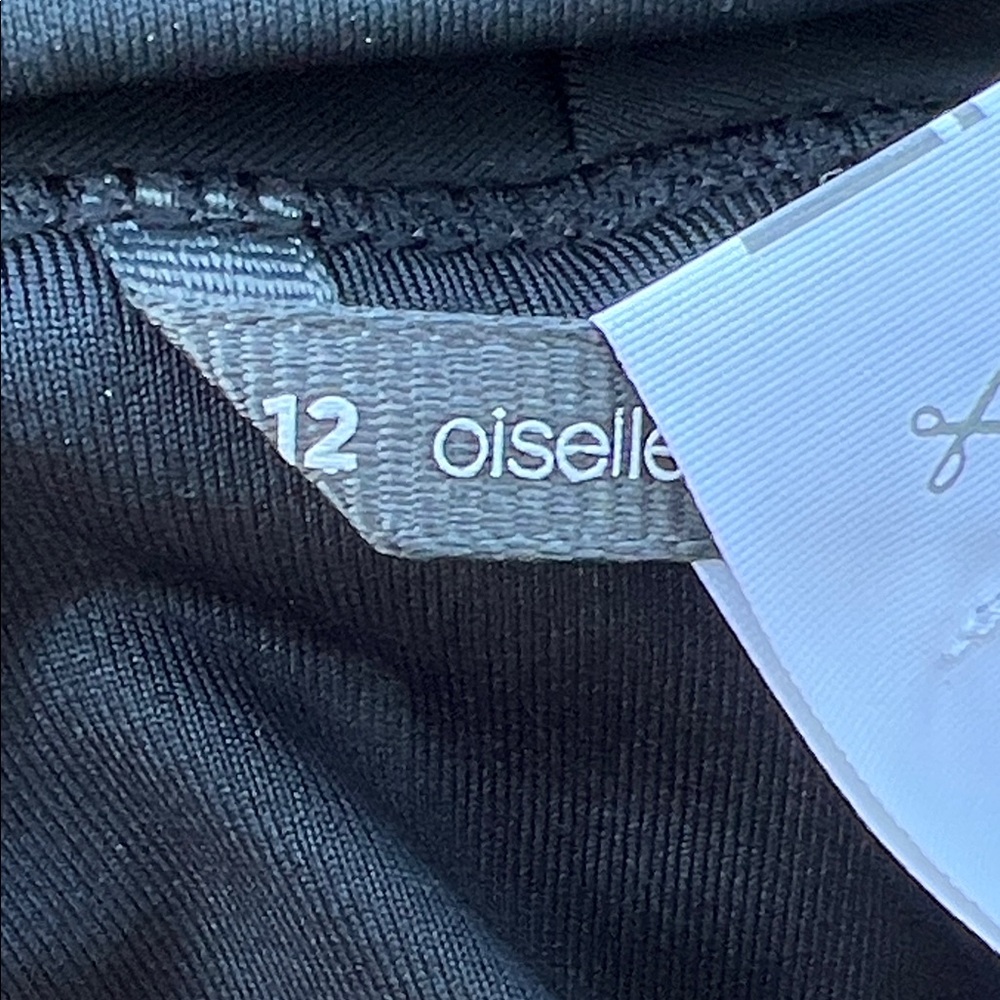 Oiselle Women's Black with Green Leaf Design Roga Running Shorts Size 12 - Picture 5 of 6